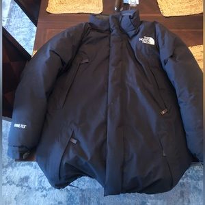 Men’s XL north face winter jacket goretex 600